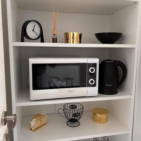 Da Violeta-comodo Bilocale Completo Di Tutto Διαμέρισμα