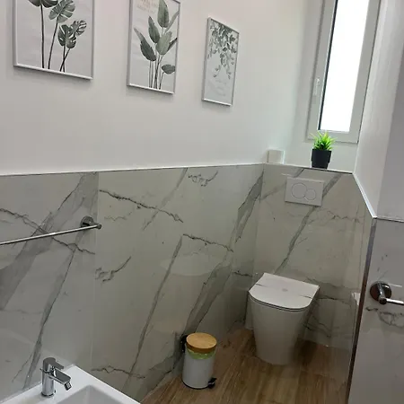 Da Violeta-comodo Bilocale Completo Di Tutto Διαμέρισμα *