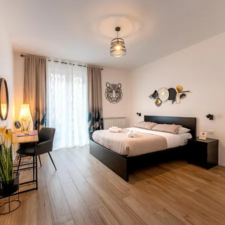 Da Violeta-comodo Bilocale Completo Di Tutto * Triest