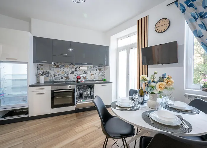 Da Violeta-comodo Bilocale Completo Di Tutto